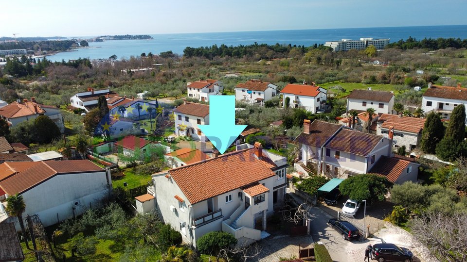 EKSKLUZIVA AGENCIJE - Samostojeća kuća na svega 200m od mora i plaža, Poreč, 2km od centra