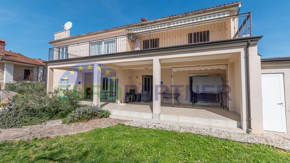 EXCLUSIVE OFFER - Detached house only 200m from the sea and beaches, Poreč, 2km from the center