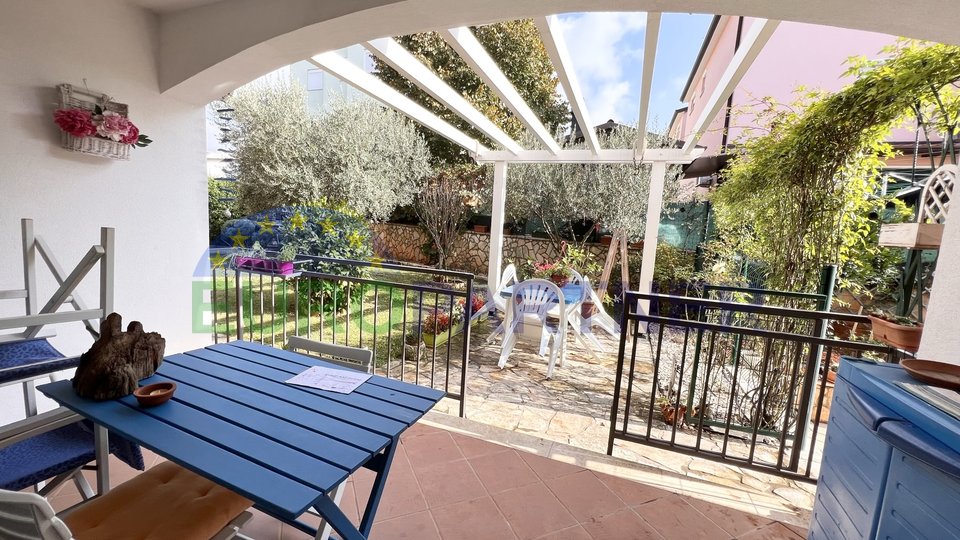 Istria, Novigrad, ground floor apartment with garden
