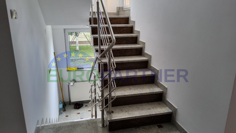 Zagreb - Semi-detached house with garden,, excellent investment