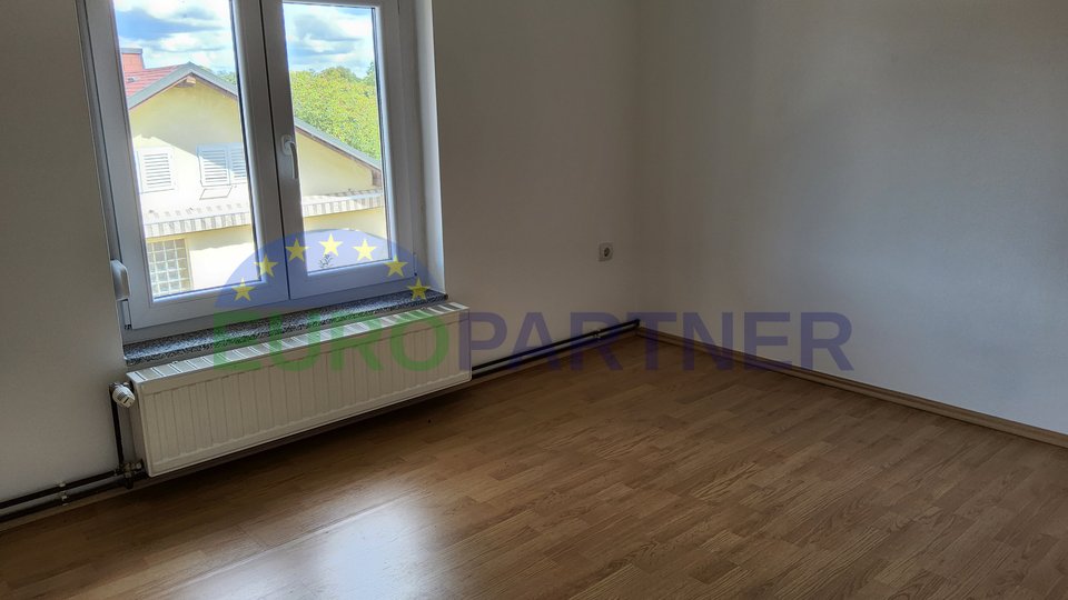 Zagreb - Semi-detached house with garden,, excellent investment