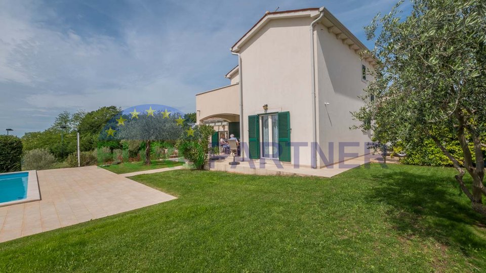 Poreč area, House with pool!