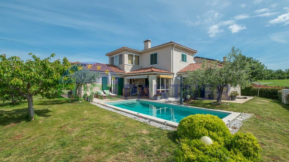 Beautiful Mediterranean villa, near Poreč, 8 km from the center