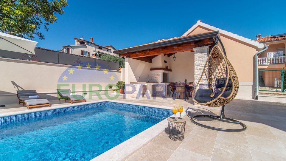 A beautiful villa 2.5 km from the center of Poreč