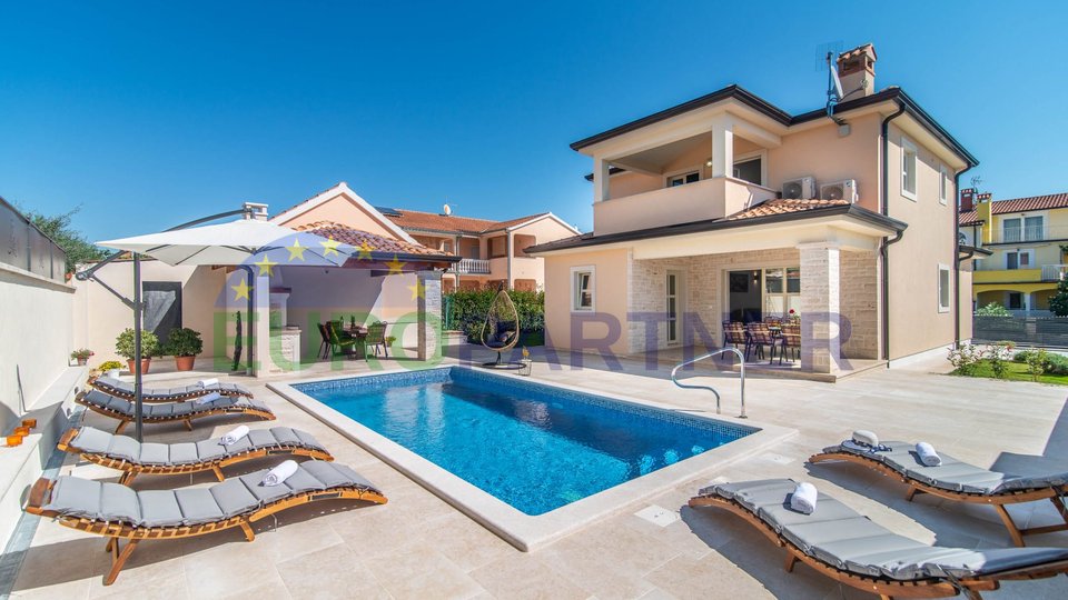 A beautiful villa 2.5 km from the center of Poreč