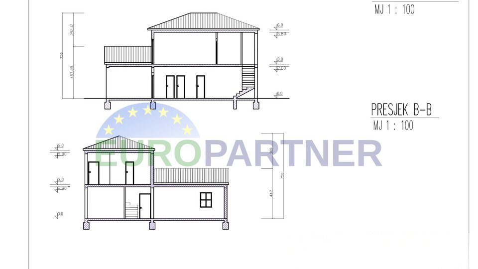 Villa con piscina, di nuova costruzione, vicino a Parenzo