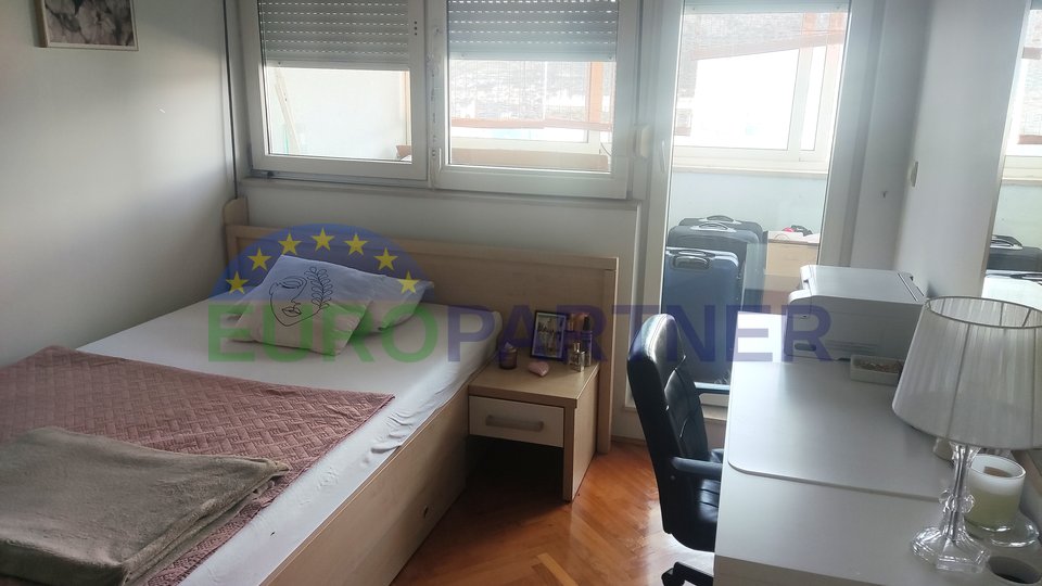 Verkauf, Plokite 4-Zimmer, 90 m2, mit Garage und Aussicht