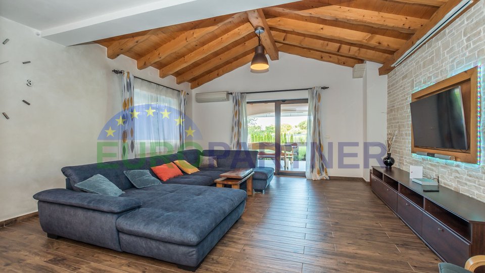 Istria, Rovinj, a beautiful house with a swimming pool and a spacious garden