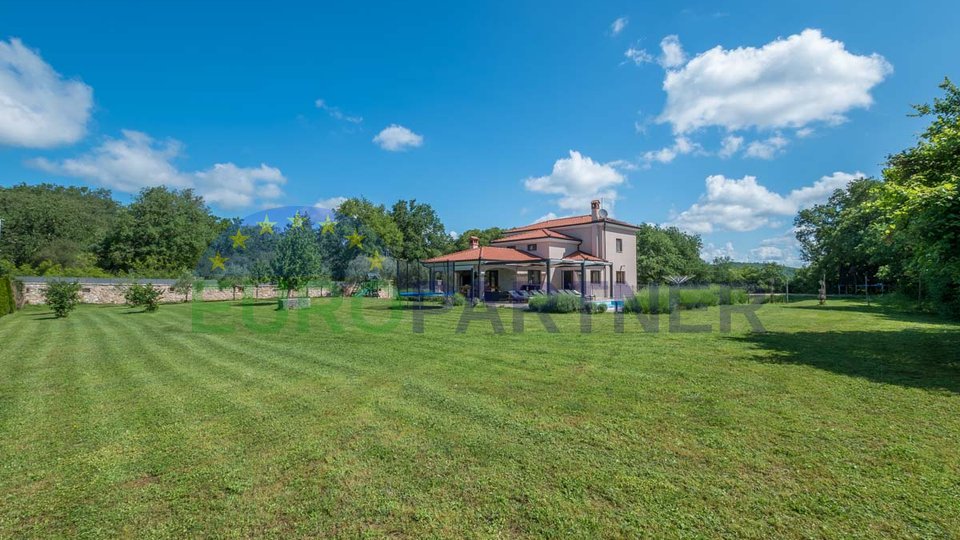 Istria, Rovinj, a beautiful house with a swimming pool and a spacious garden