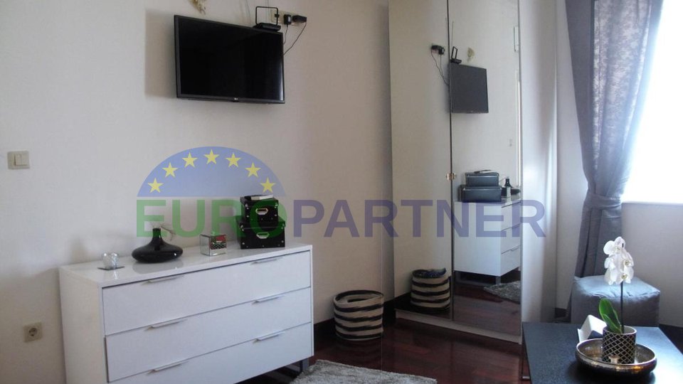 Istria, Poreč, Studio apartment with office space in the center of Poreč