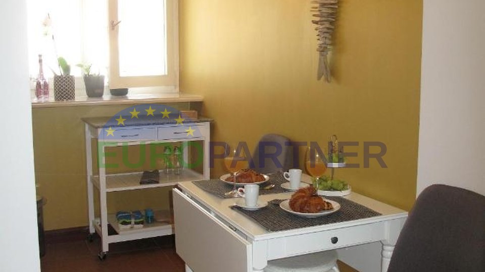 Istrien, Poreč, Studio-Apartment mit Büroräumen im Zentrum von Poreč