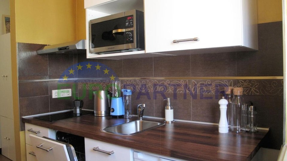 Istria, Poreč, Studio apartment with office space in the center of Poreč