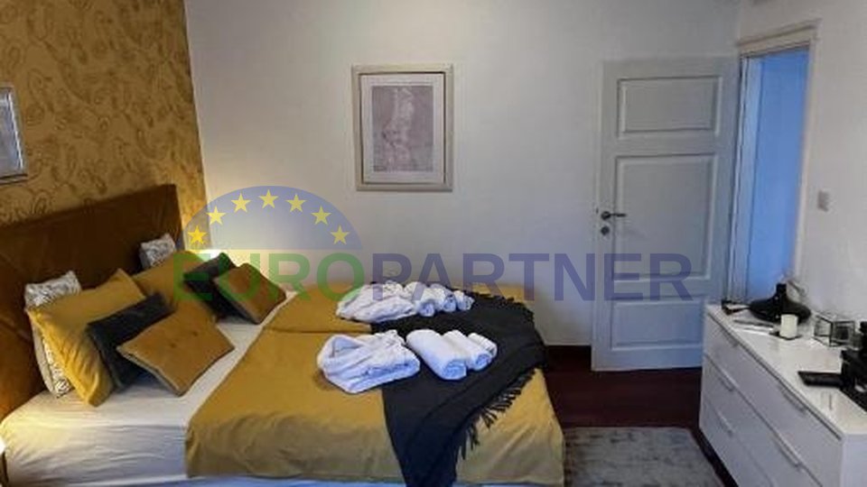 Istria, Poreč, Studio apartment with office space in the center of Poreč