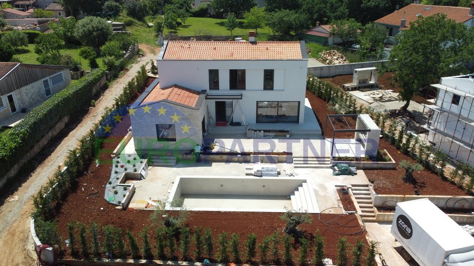 Bellissima villa con benessere e piscina riscaldata, vicino a Orsera, in Istria