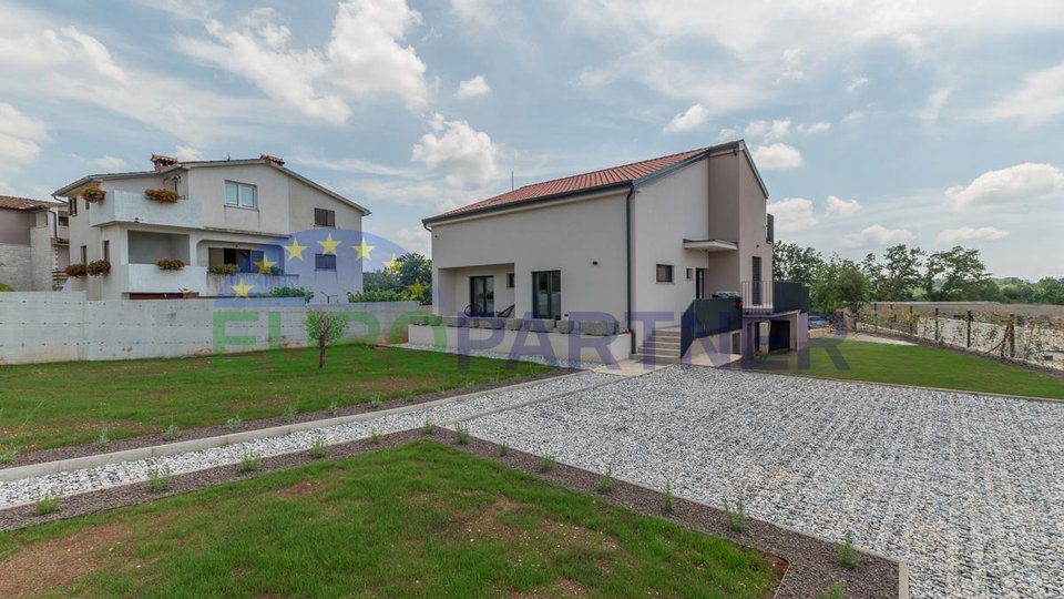 Una bella casa con giardino nel cuore dell'Istria, vicino a Tinjan