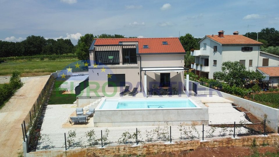 A beautiful house with a garden in the heart of Istria, near Tinjan