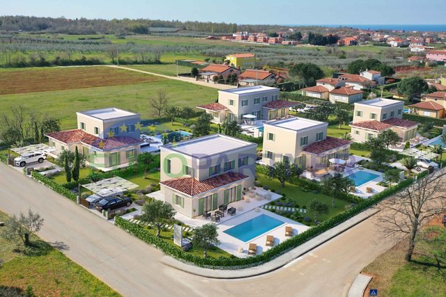Istria, Poreč, luxury villa in a quiet location near Poreč