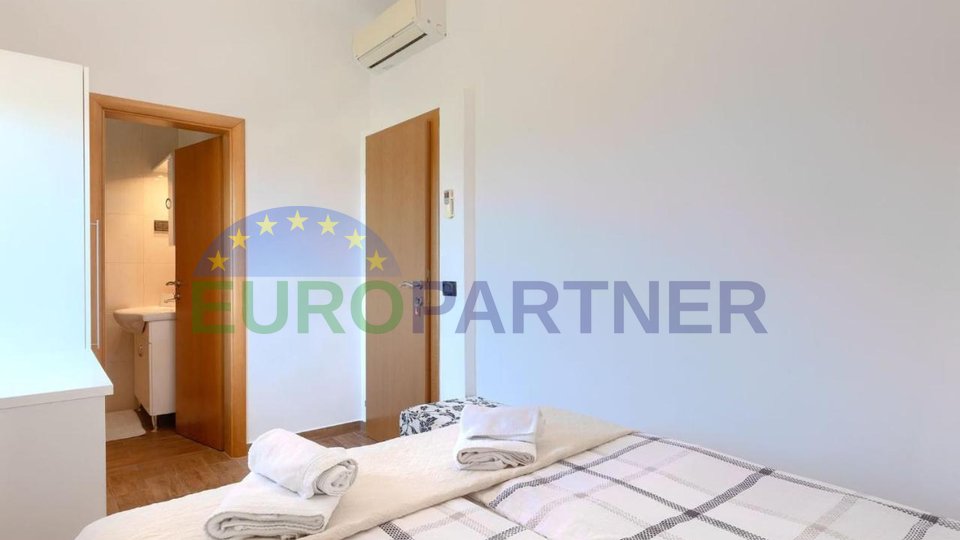 Istria, Tar, commercial and residential building in an excellent location