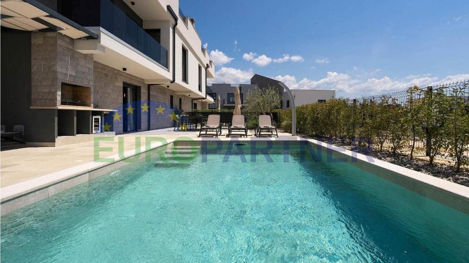 A beautiful modern villa 1 km from the sea, Vabriga, Istria