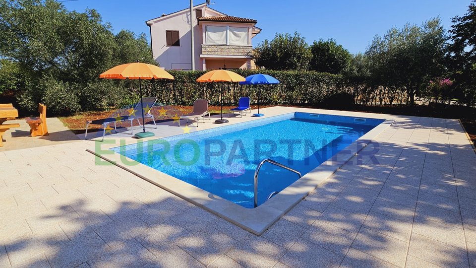 EXCLUSIVE - apartment house 5 km from Poreč, Istria