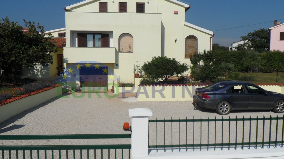 EXCLUSIVE - apartment house 5 km from Poreč, Istria