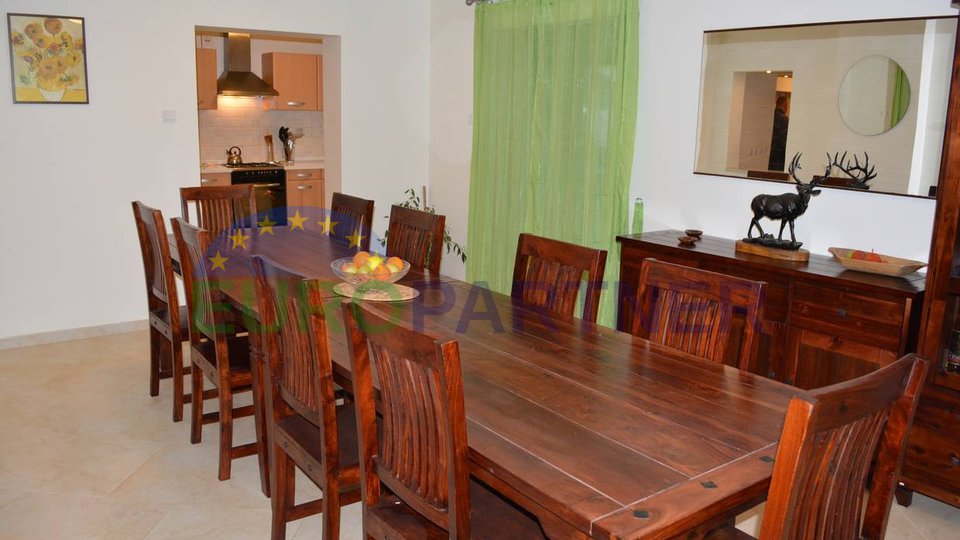 EXCLUSIVE - apartment house 5 km from Poreč, Istria