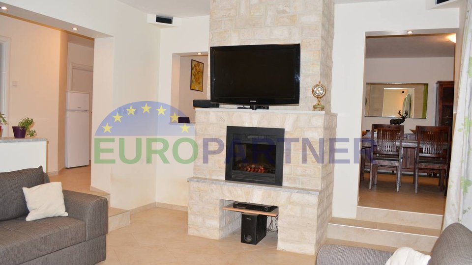 EXCLUSIVE - apartment house 5 km from Poreč, Istria