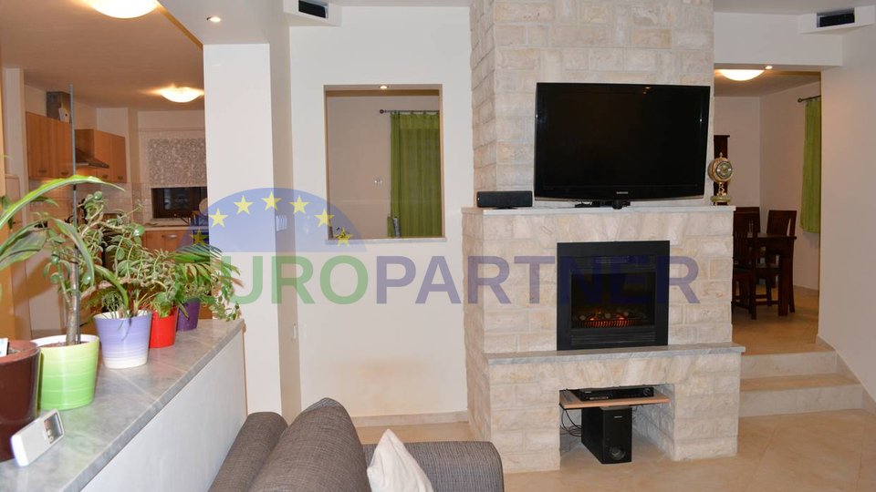 EXCLUSIVE - apartment house 5 km from Poreč, Istria