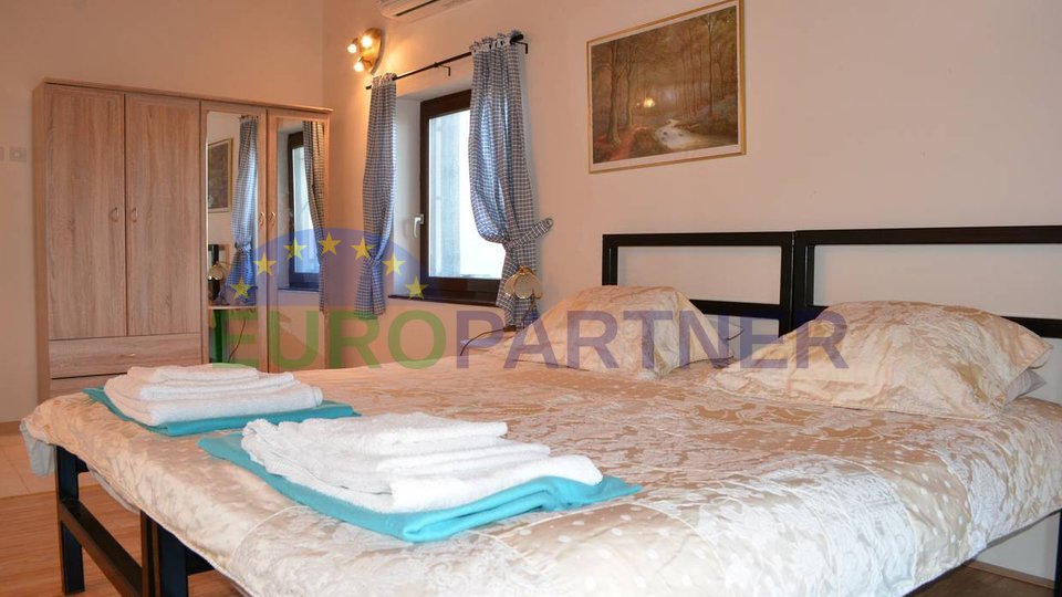 EXCLUSIVE - apartment house 5 km from Poreč, Istria