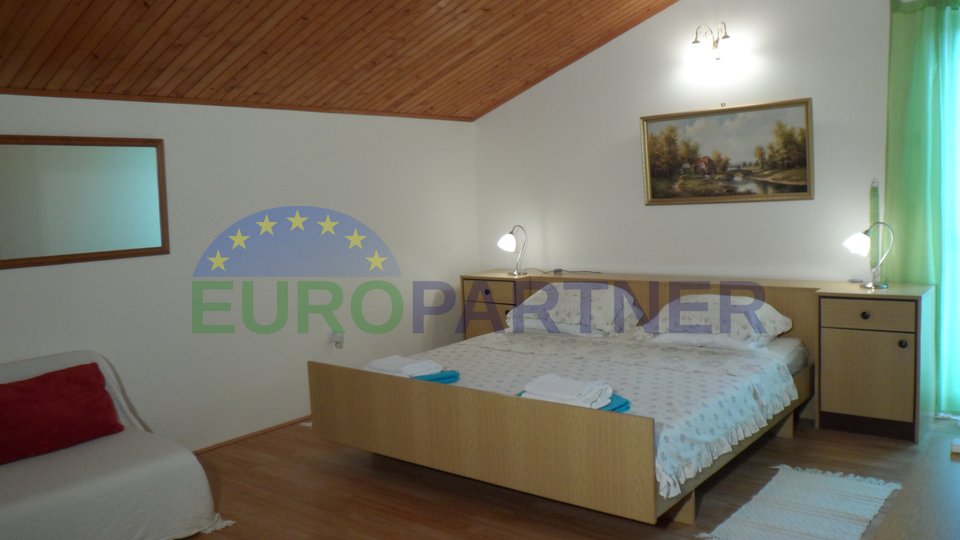 EXCLUSIVE - apartment house 5 km from Poreč, Istria