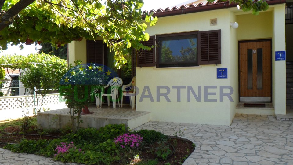 EXCLUSIVE - apartment house 5 km from Poreč, Istria