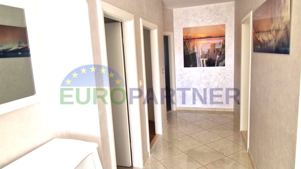 Casa, 350 m2, Vendita, Kaštel Stari