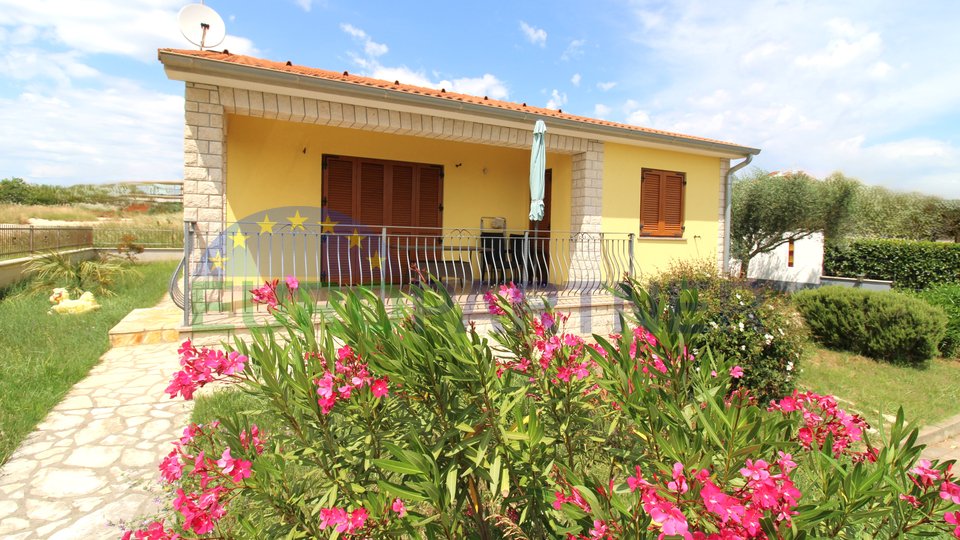 Piano terra con piscina, zona Parenzo