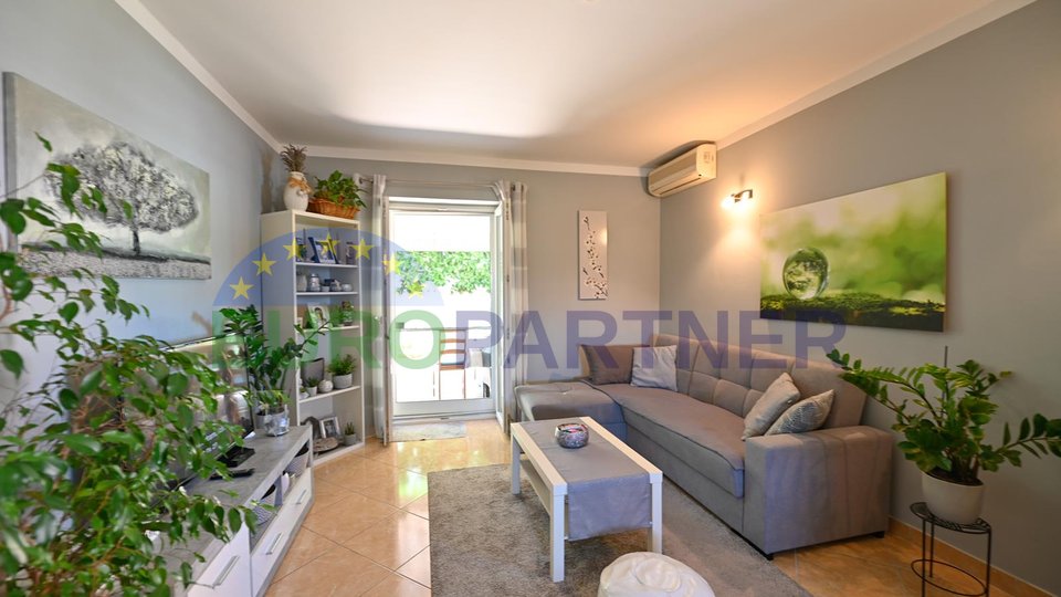 Apartment with garden, Poreč, 3 km from the sea