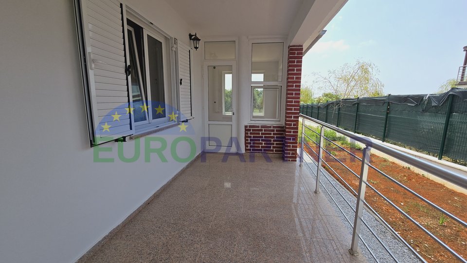 House with a large garden, Poreč, 4 km from the sea