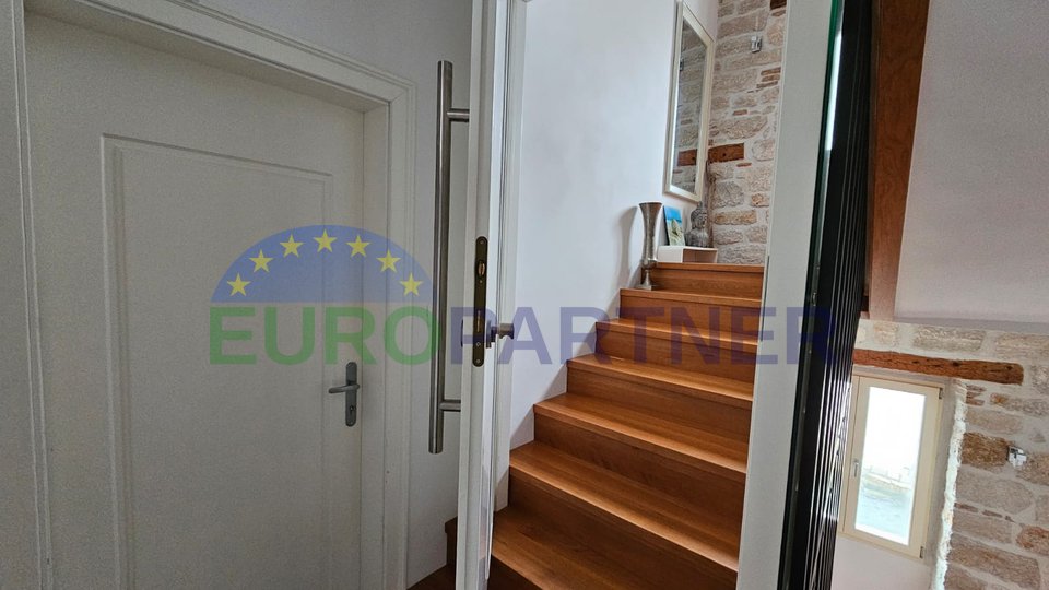 Istria, Rovinj, three luxury apartments, first row to the sea