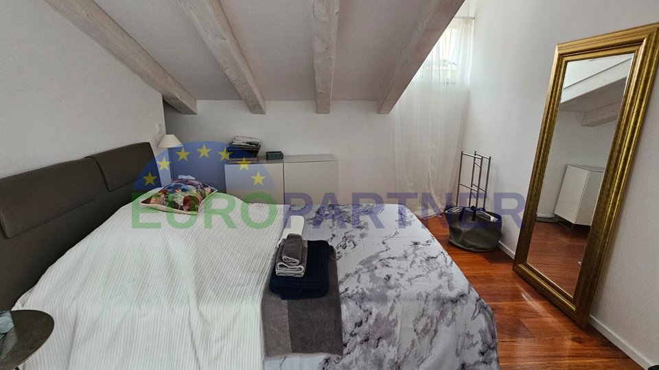 Istra, Rovinj, tri luksuzna apartmana prvi red do mora