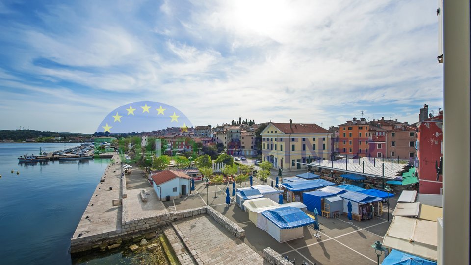 Istria, Rovinj, three luxury apartments, first row to the sea