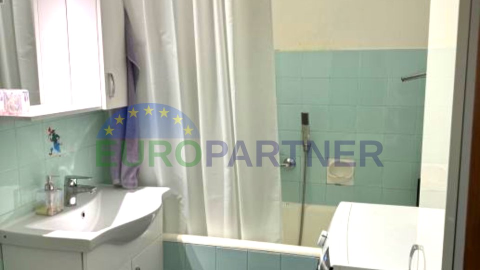 2-rooms apartment with sea view 62 m2, Split 3