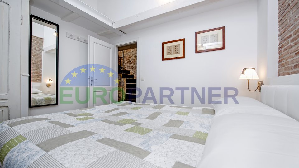 Istria, House with three renovated apartments in the center of Rovinj