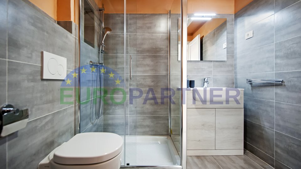 Istria, House with three renovated apartments in the center of Rovinj