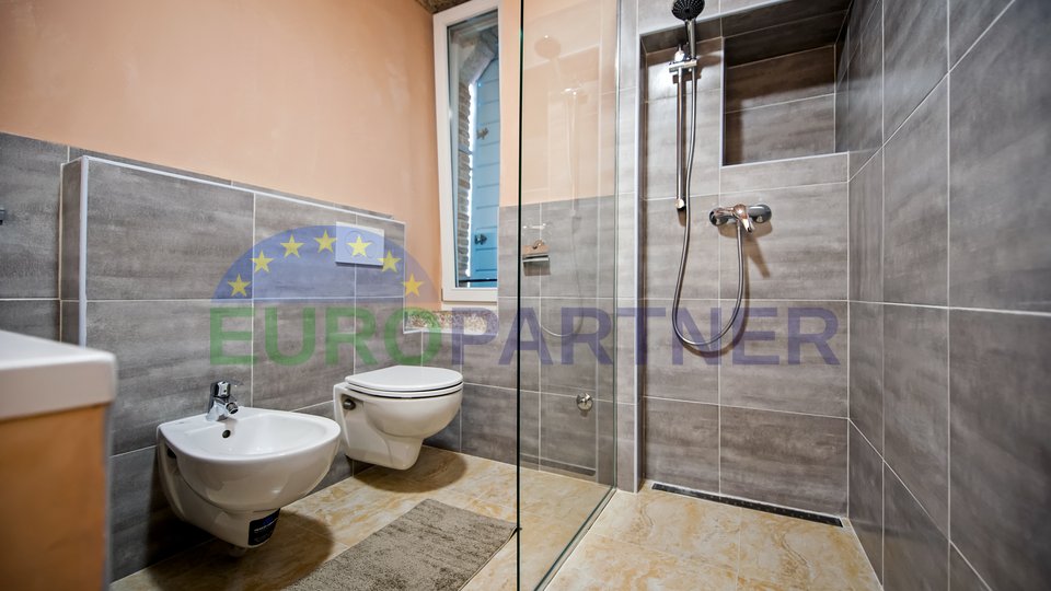 Istria, House with three renovated apartments in the center of Rovinj