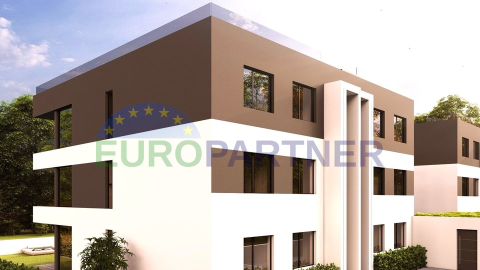 Apartment with garden, 2.5 km from the center and the beach, Poreč, Istria