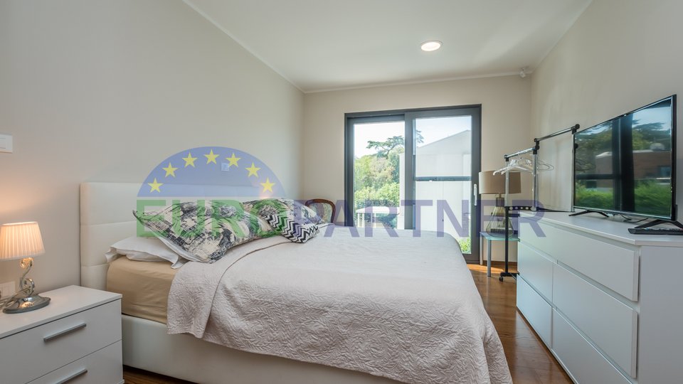 Istria, Fažana, villa in an elite area close to the sea