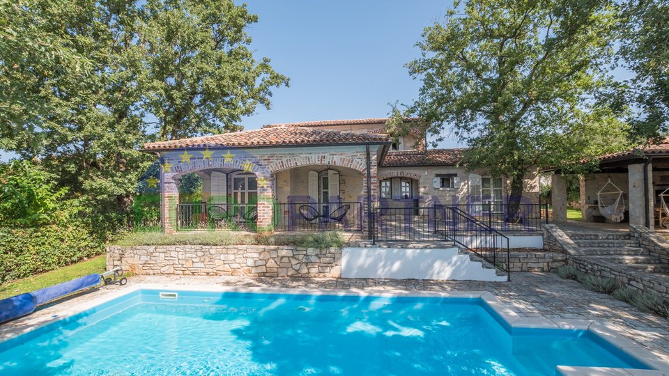 Stone villa with swimming pool, Poreč, surroundings