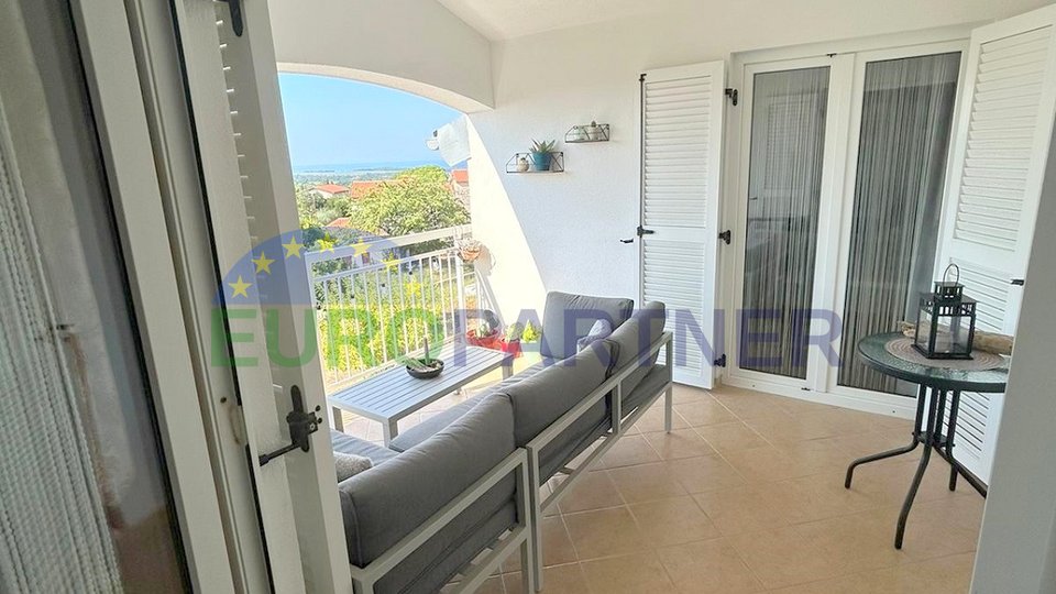 VABRIGA-THREE-ROOM APARTMENT FOR SALE WITH OPEN SEA VIEW