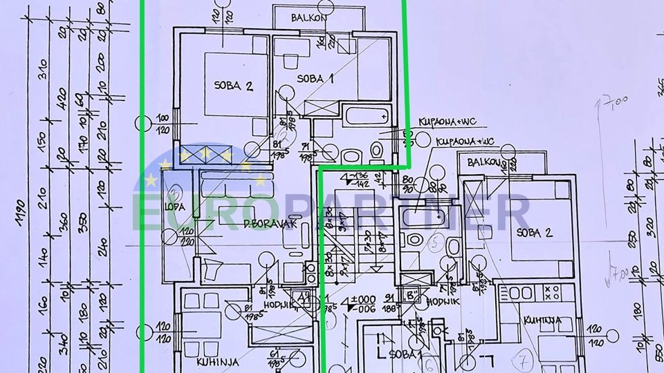 Wohnung + 2 Appartment  mit Garten 300m vom Meer entfernt, Poreč