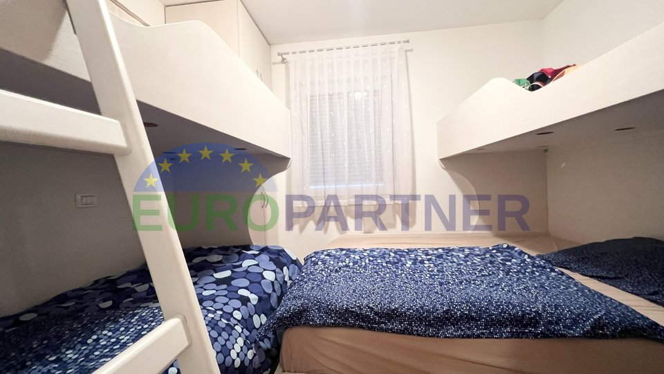 Istria, Novigrad, furnished apartment near the city center