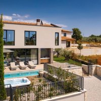 Designer villa with swimming pool and sauna, 4 km from Poreč - 3