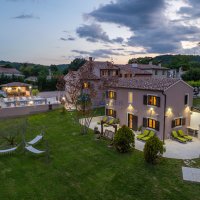 Proprietà affascinante nel cuore dell'Istria: tre case, una piscina e un bellissimo giardino - 3